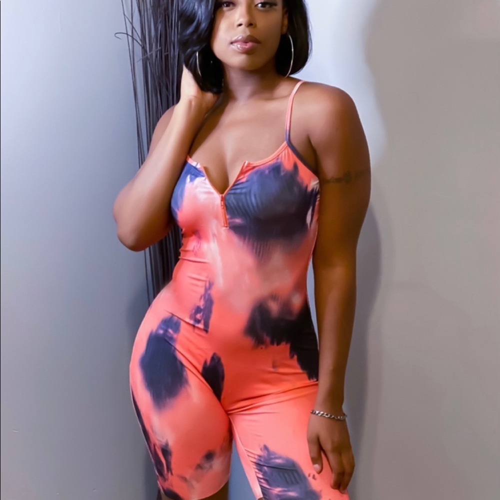 STARBURST ROMPER - Picture 2 of 3
